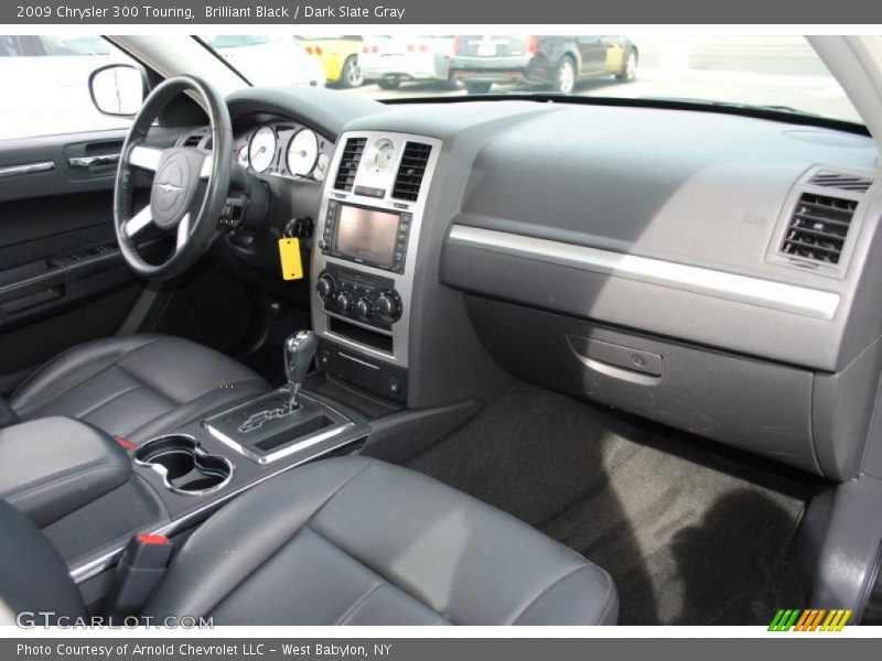 Brilliant Black / Dark Slate Gray 2009 Chrysler 300 Touring