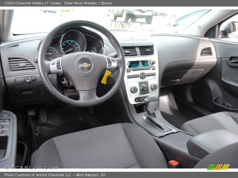 Silver Moss Metallic / Ebony 2009 Chevrolet Malibu LT Sedan