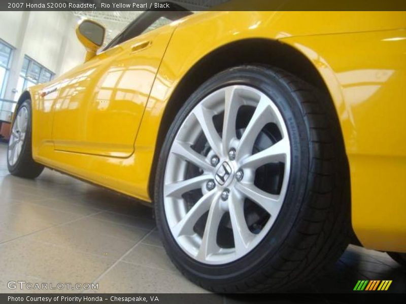 Rio Yellow Pearl / Black 2007 Honda S2000 Roadster