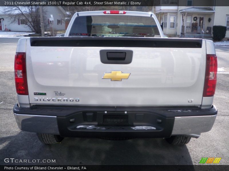 Sheer Silver Metallic / Ebony 2011 Chevrolet Silverado 1500 LT Regular Cab 4x4