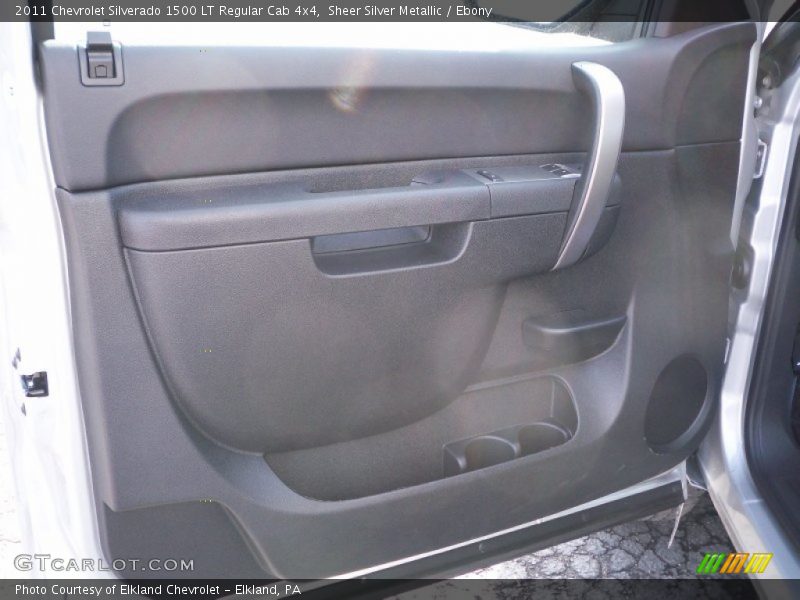 Sheer Silver Metallic / Ebony 2011 Chevrolet Silverado 1500 LT Regular Cab 4x4