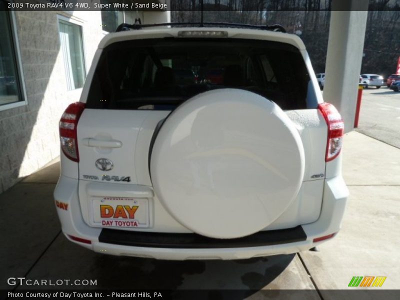 Super White / Sand Beige 2009 Toyota RAV4 V6 4WD