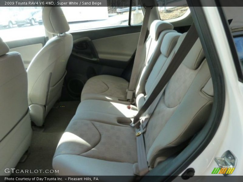 Super White / Sand Beige 2009 Toyota RAV4 V6 4WD