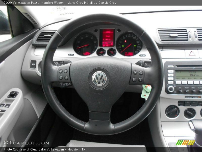 Island Grey Metallic / Classic Grey 2009 Volkswagen Passat Komfort Wagon