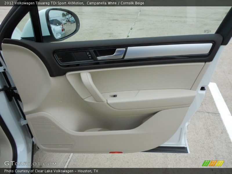Door Panel of 2012 Touareg TDI Sport 4XMotion