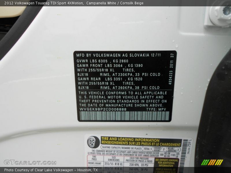 Campanella White / Cornsilk Beige 2012 Volkswagen Touareg TDI Sport 4XMotion