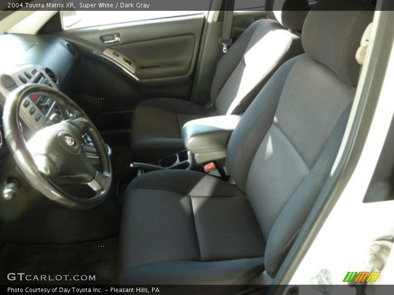 Super White / Dark Gray 2004 Toyota Matrix XR