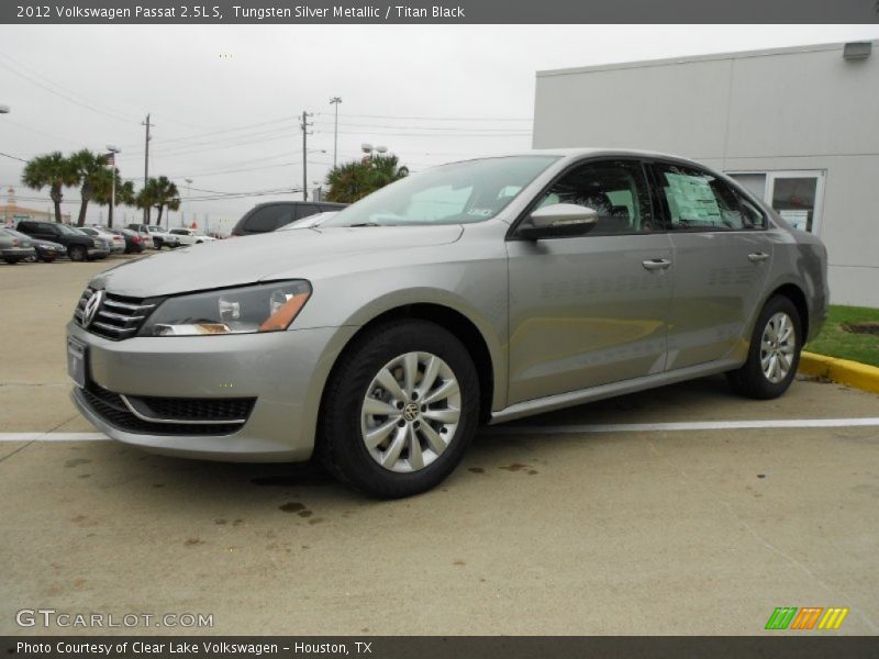 Tungsten Silver Metallic / Titan Black 2012 Volkswagen Passat 2.5L S