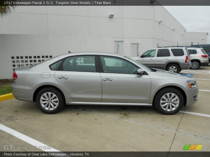 Tungsten Silver Metallic / Titan Black 2012 Volkswagen Passat 2.5L S