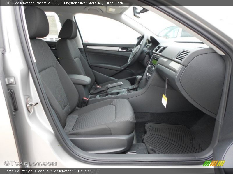 Tungsten Silver Metallic / Titan Black 2012 Volkswagen Passat 2.5L S