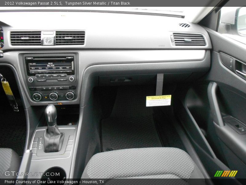 Tungsten Silver Metallic / Titan Black 2012 Volkswagen Passat 2.5L S