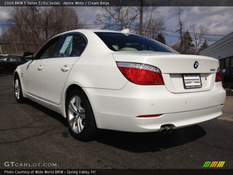 Alpine White / Cream Beige 2009 BMW 5 Series 528xi Sedan