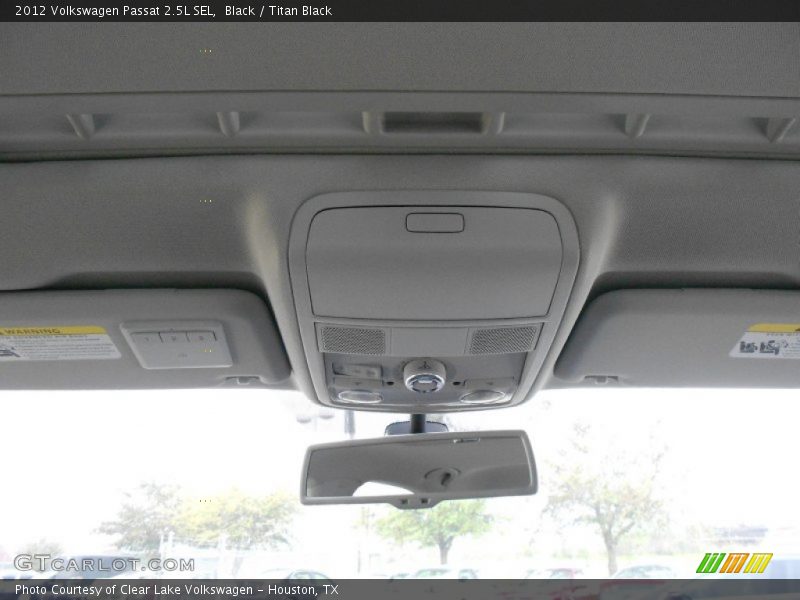 Black / Titan Black 2012 Volkswagen Passat 2.5L SEL