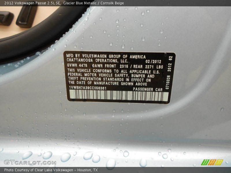 Glacier Blue Metallic / Cornsilk Beige 2012 Volkswagen Passat 2.5L SE