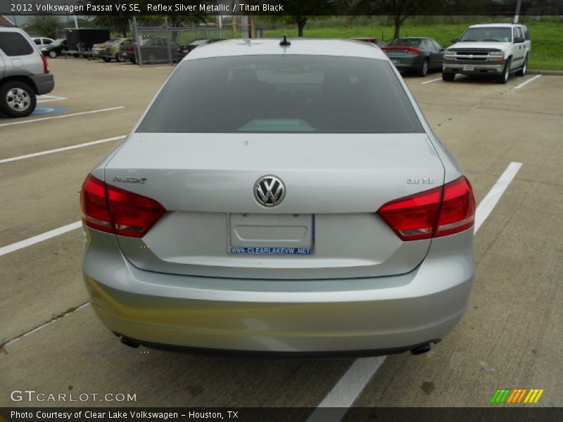 Reflex Silver Metallic / Titan Black 2012 Volkswagen Passat V6 SE