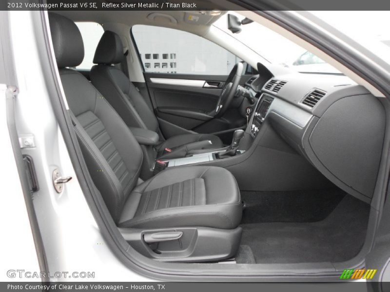 Reflex Silver Metallic / Titan Black 2012 Volkswagen Passat V6 SE