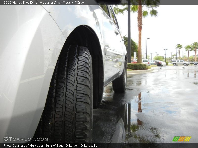 Alabaster Silver Metallic / Gray 2010 Honda Pilot EX-L