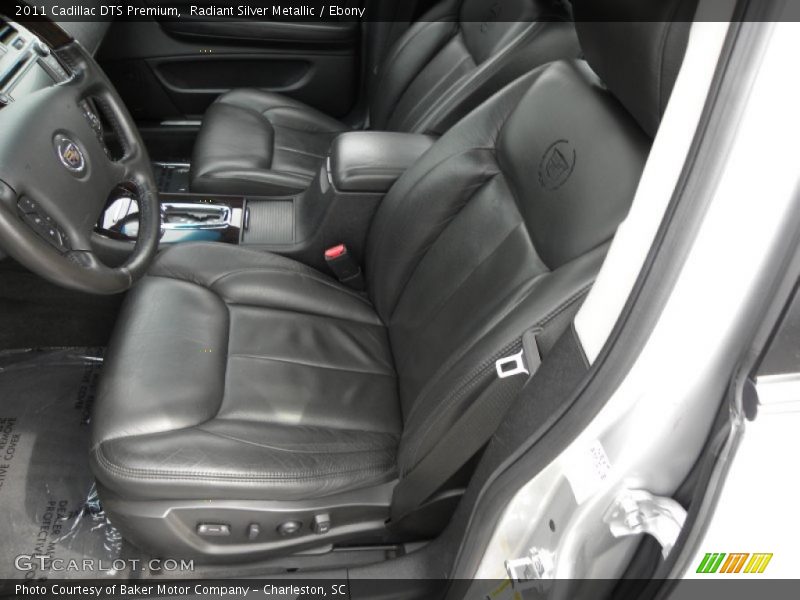 Radiant Silver Metallic / Ebony 2011 Cadillac DTS Premium