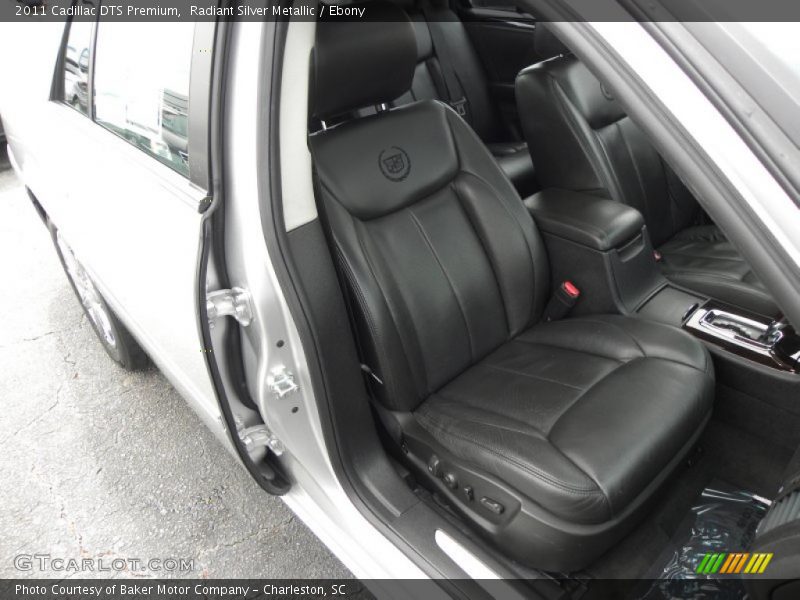 Radiant Silver Metallic / Ebony 2011 Cadillac DTS Premium