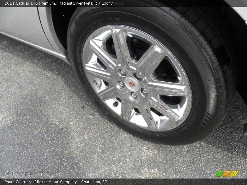 Radiant Silver Metallic / Ebony 2011 Cadillac DTS Premium
