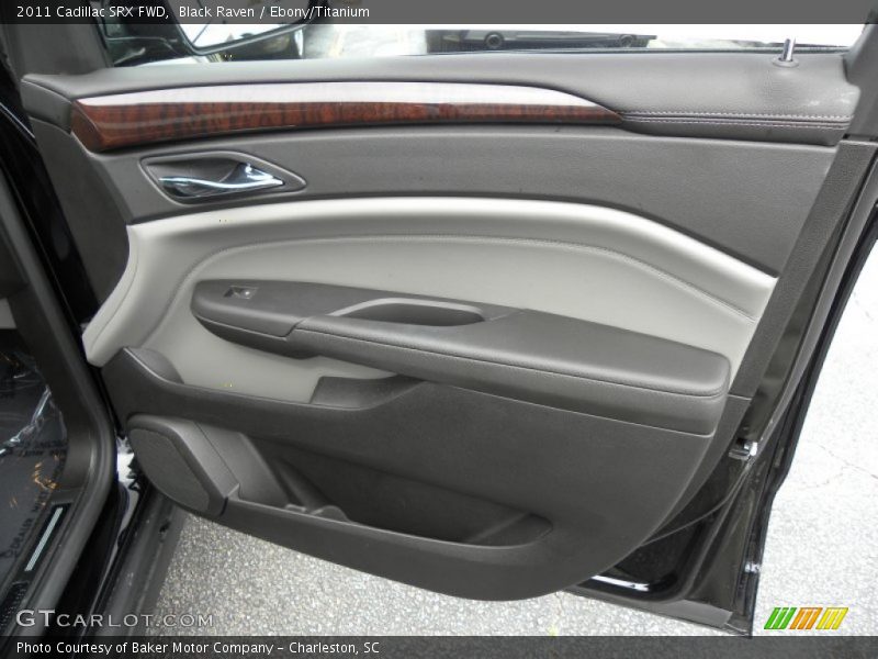 Black Raven / Ebony/Titanium 2011 Cadillac SRX FWD