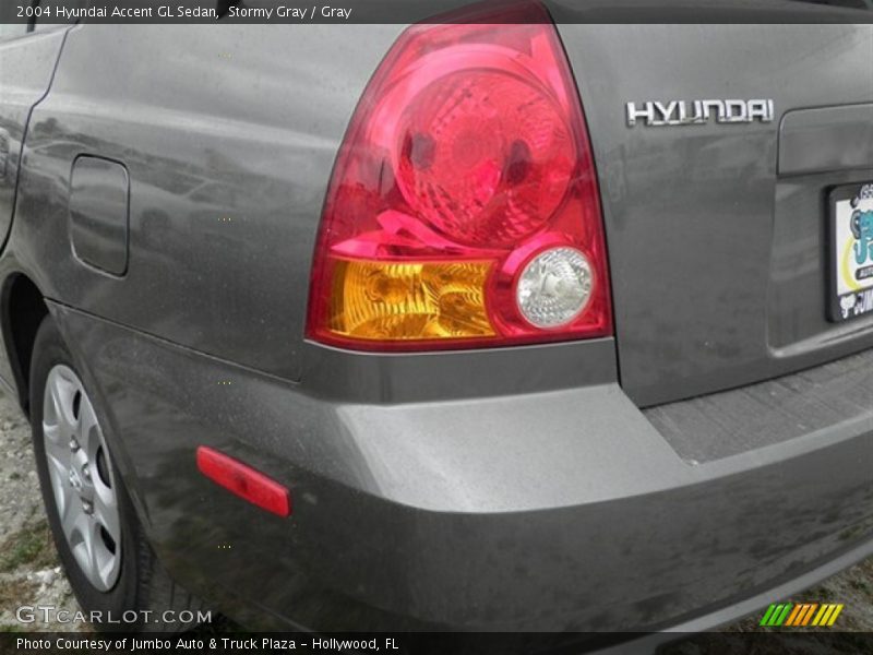 Stormy Gray / Gray 2004 Hyundai Accent GL Sedan