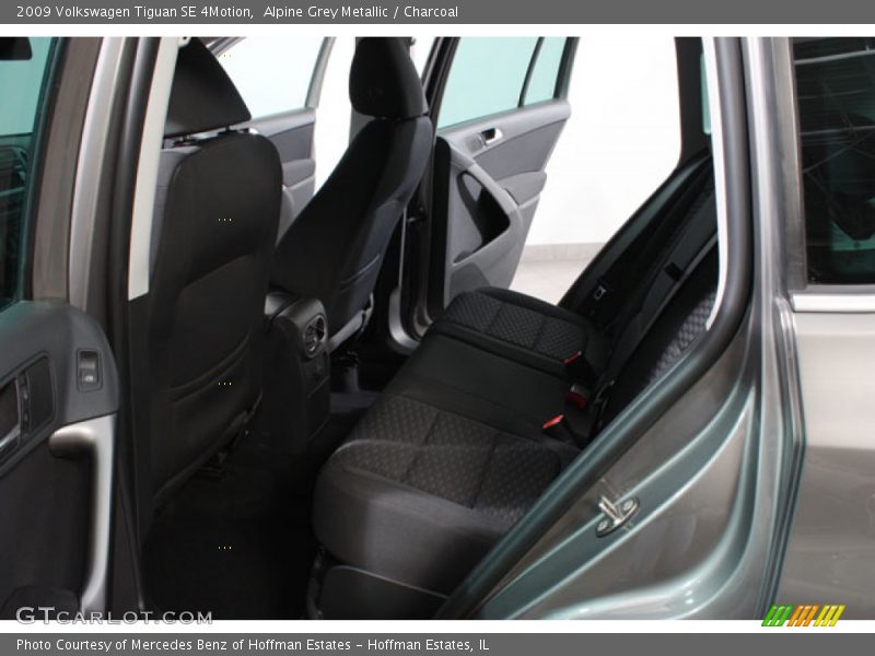 Alpine Grey Metallic / Charcoal 2009 Volkswagen Tiguan SE 4Motion