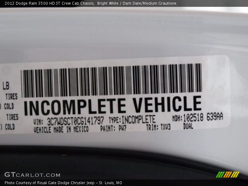 Bright White / Dark Slate/Medium Graystone 2012 Dodge Ram 3500 HD ST Crew Cab Chassis
