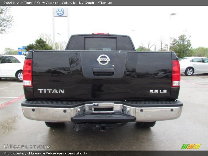 Galaxy Black / Graphite/Titanium 2006 Nissan Titan LE Crew Cab 4x4