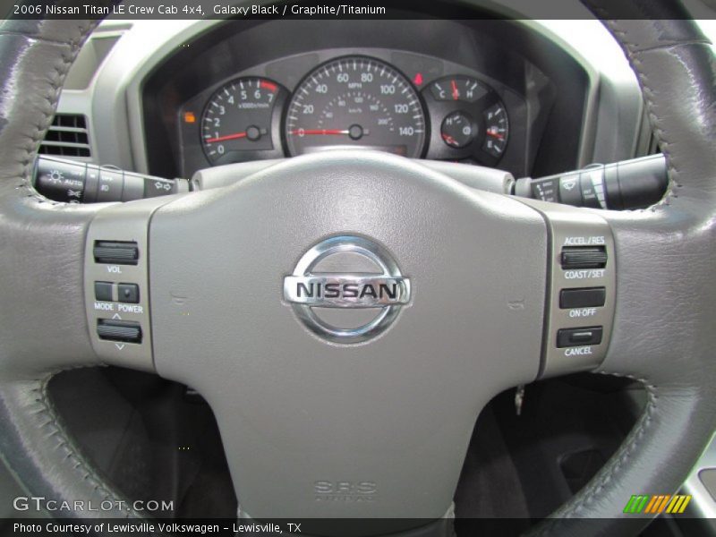 Galaxy Black / Graphite/Titanium 2006 Nissan Titan LE Crew Cab 4x4