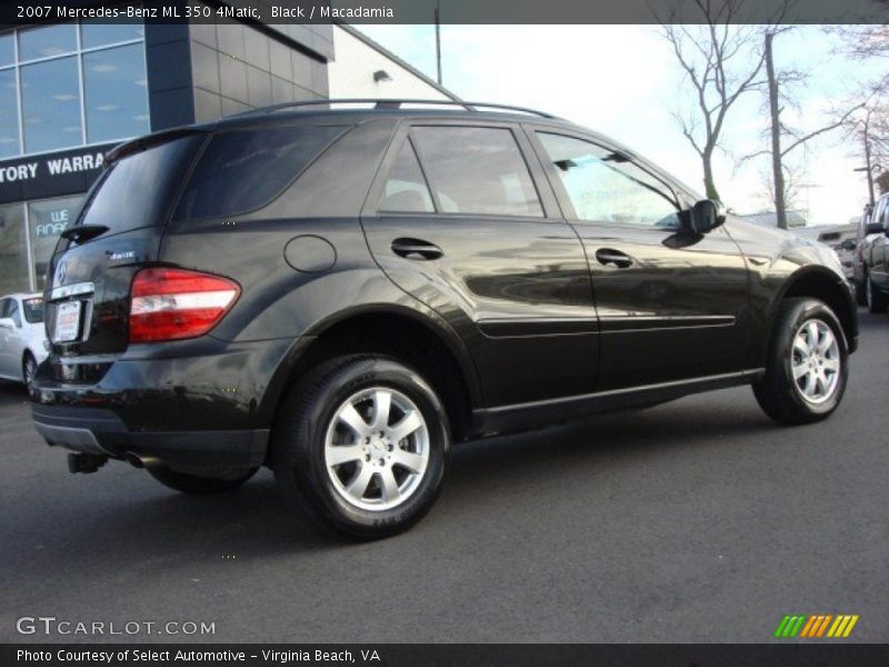 Black / Macadamia 2007 Mercedes-Benz ML 350 4Matic