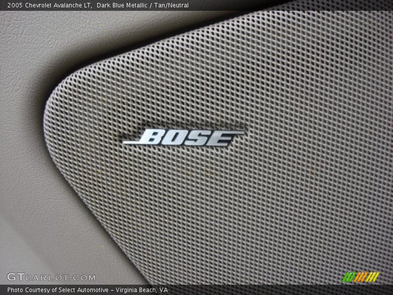 Dark Blue Metallic / Tan/Neutral 2005 Chevrolet Avalanche LT