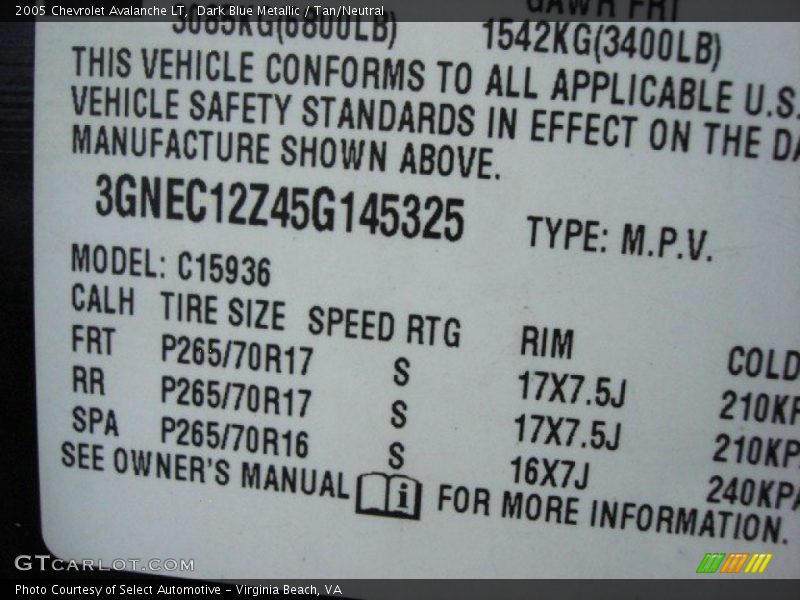 Dark Blue Metallic / Tan/Neutral 2005 Chevrolet Avalanche LT