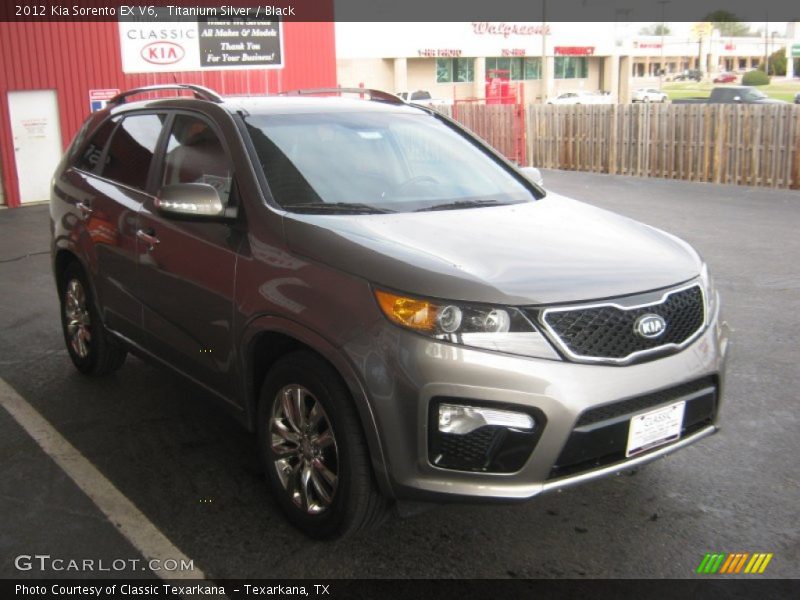 Titanium Silver / Black 2012 Kia Sorento EX V6