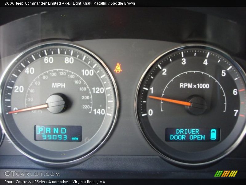 Light Khaki Metallic / Saddle Brown 2006 Jeep Commander Limited 4x4