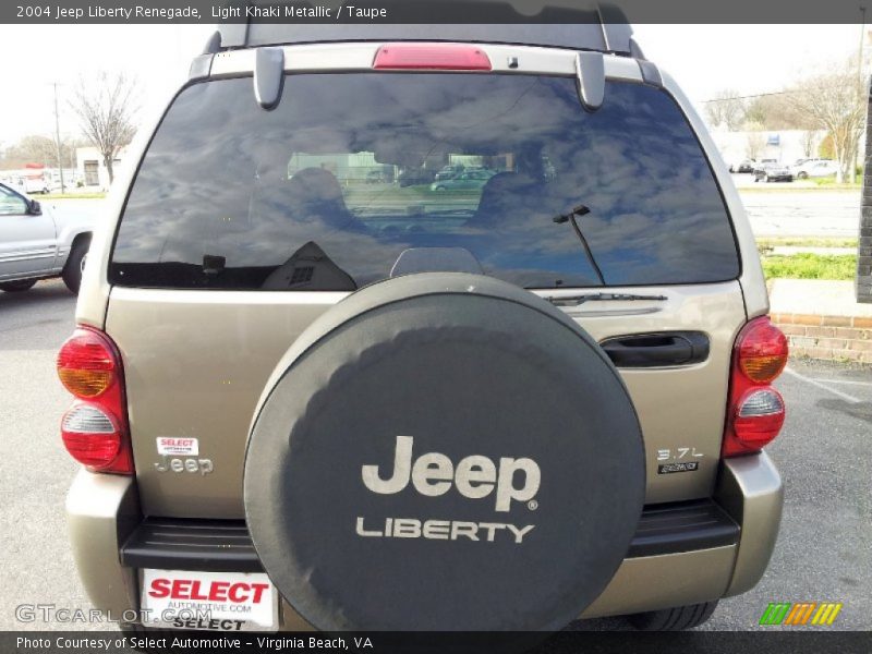 Light Khaki Metallic / Taupe 2004 Jeep Liberty Renegade