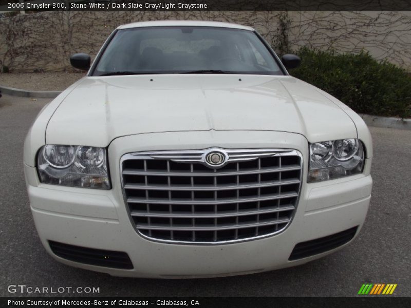 Stone White / Dark Slate Gray/Light Graystone 2006 Chrysler 300