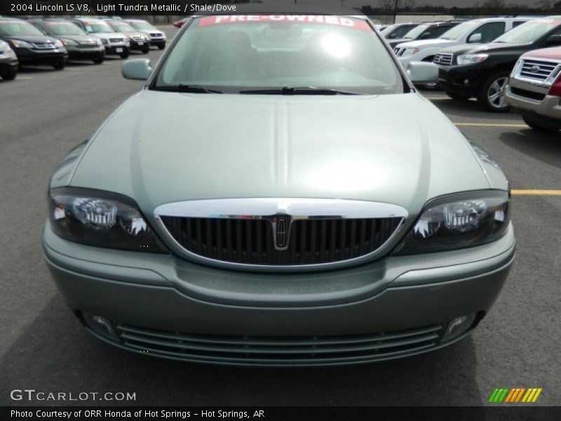 Light Tundra Metallic / Shale/Dove 2004 Lincoln LS V8