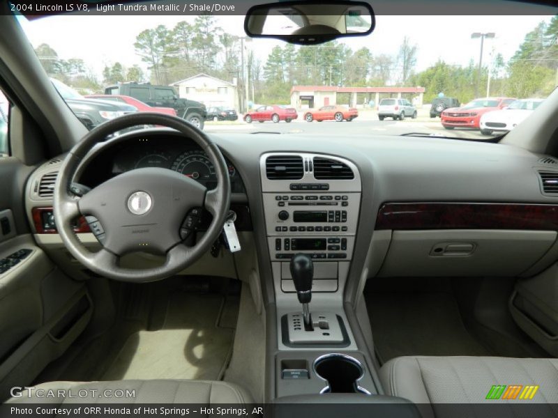 Light Tundra Metallic / Shale/Dove 2004 Lincoln LS V8
