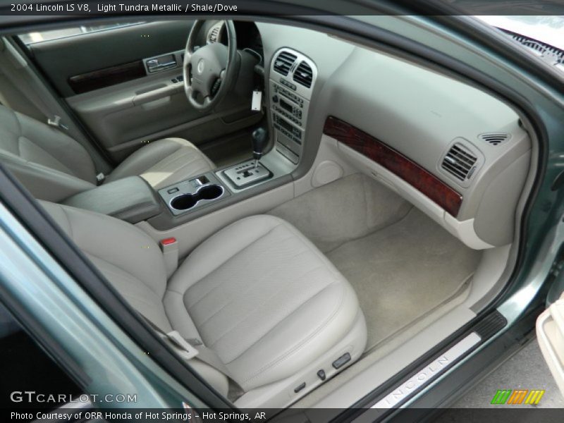 Light Tundra Metallic / Shale/Dove 2004 Lincoln LS V8