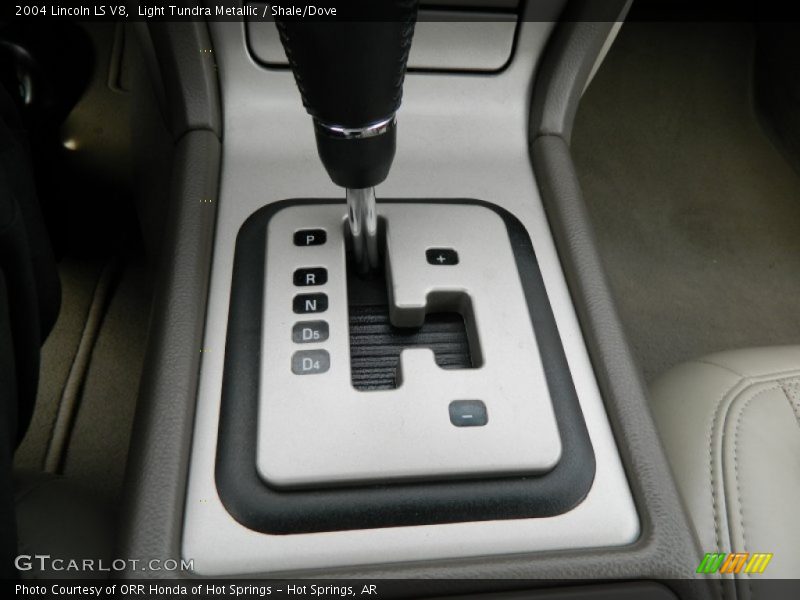 Light Tundra Metallic / Shale/Dove 2004 Lincoln LS V8