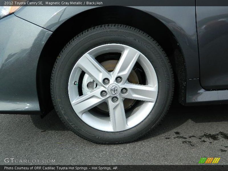 Magnetic Gray Metallic / Black/Ash 2012 Toyota Camry SE