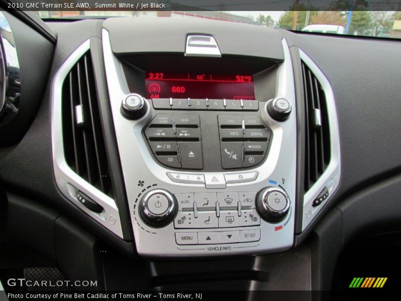 Summit White / Jet Black 2010 GMC Terrain SLE AWD