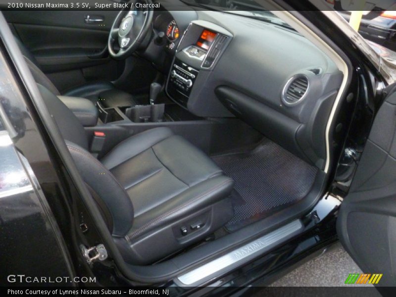 Super Black / Charcoal 2010 Nissan Maxima 3.5 SV