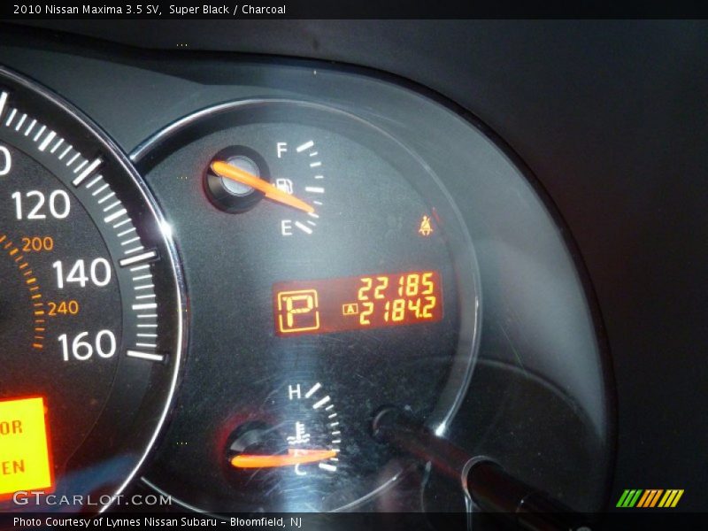 Super Black / Charcoal 2010 Nissan Maxima 3.5 SV