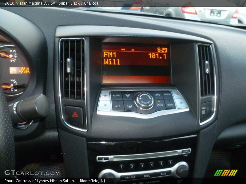 Super Black / Charcoal 2010 Nissan Maxima 3.5 SV