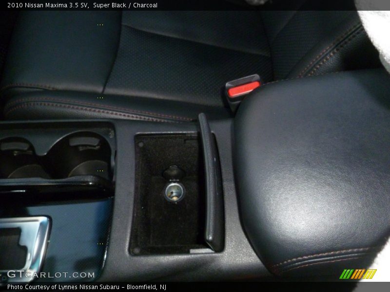 Super Black / Charcoal 2010 Nissan Maxima 3.5 SV