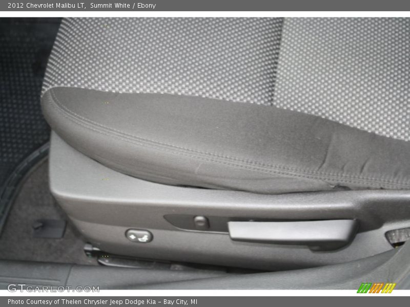 Summit White / Ebony 2012 Chevrolet Malibu LT