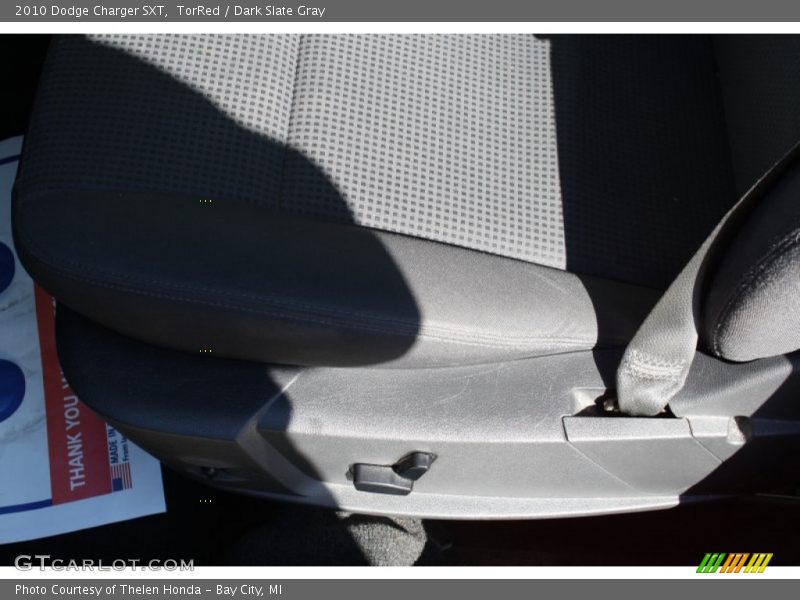 TorRed / Dark Slate Gray 2010 Dodge Charger SXT