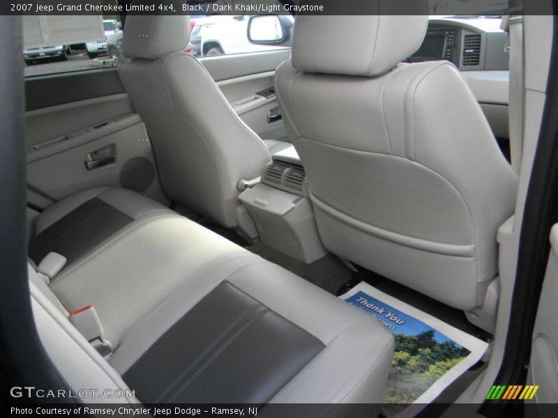 Black / Dark Khaki/Light Graystone 2007 Jeep Grand Cherokee Limited 4x4